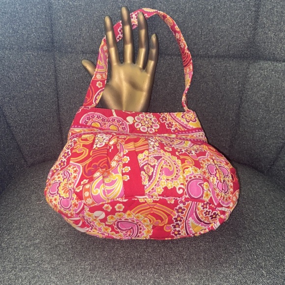Vera Bradley Raspberry Fizz Handbag
*Retired Pattern* Paisley/Swirls/Flowers - Picture 3 of 6